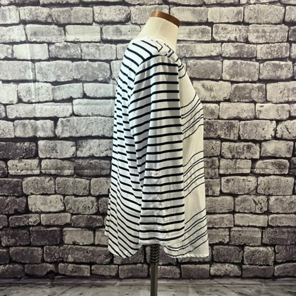Chico's V-Neck 3/4 Sleeve Striped Blouse Size Large - Picture 9 of 11